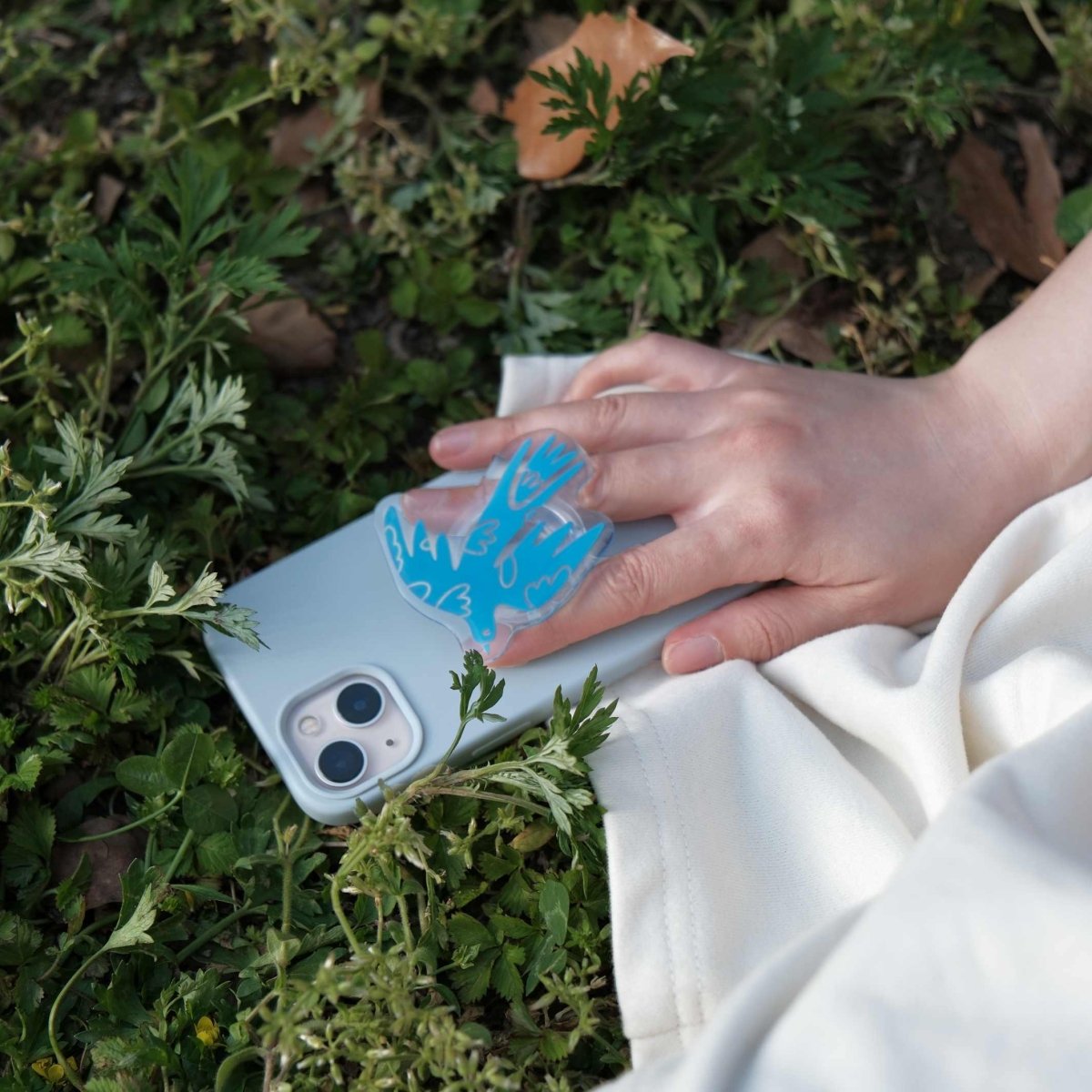 Fete - Beautiful in Its Time Phone Grip – Dove