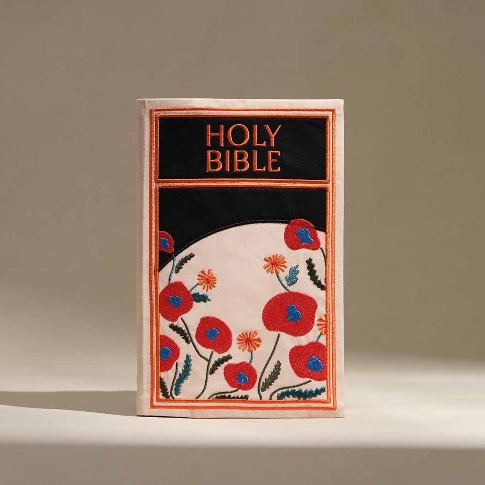 Fete - Bloom in Grace Embroidered Bible Cover