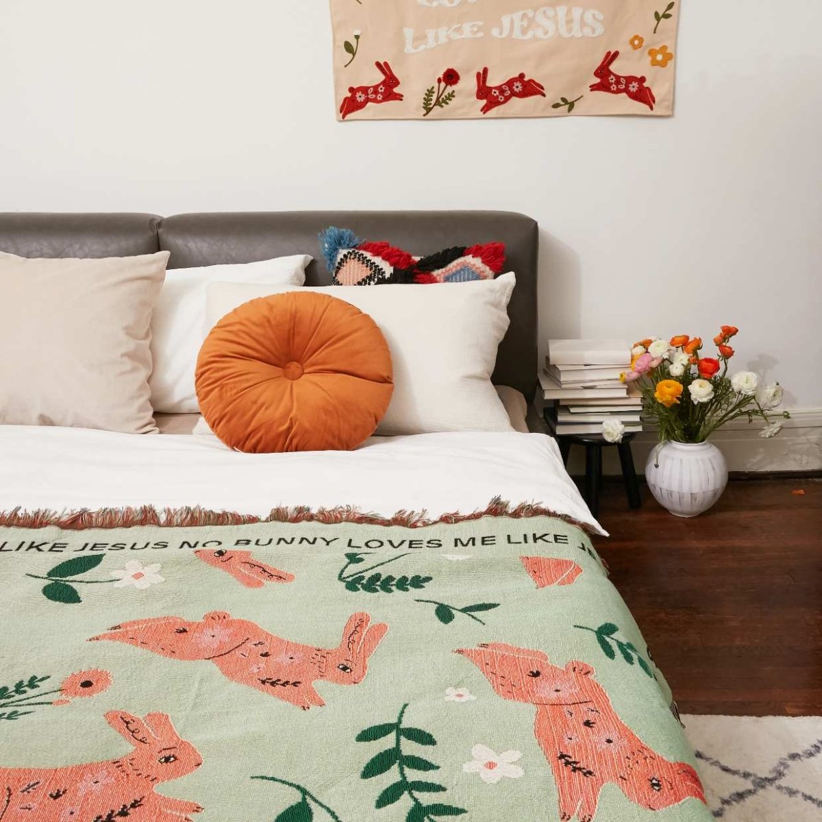 Fete - Fete Easter Bunny & Egg Woven Throw Blanket