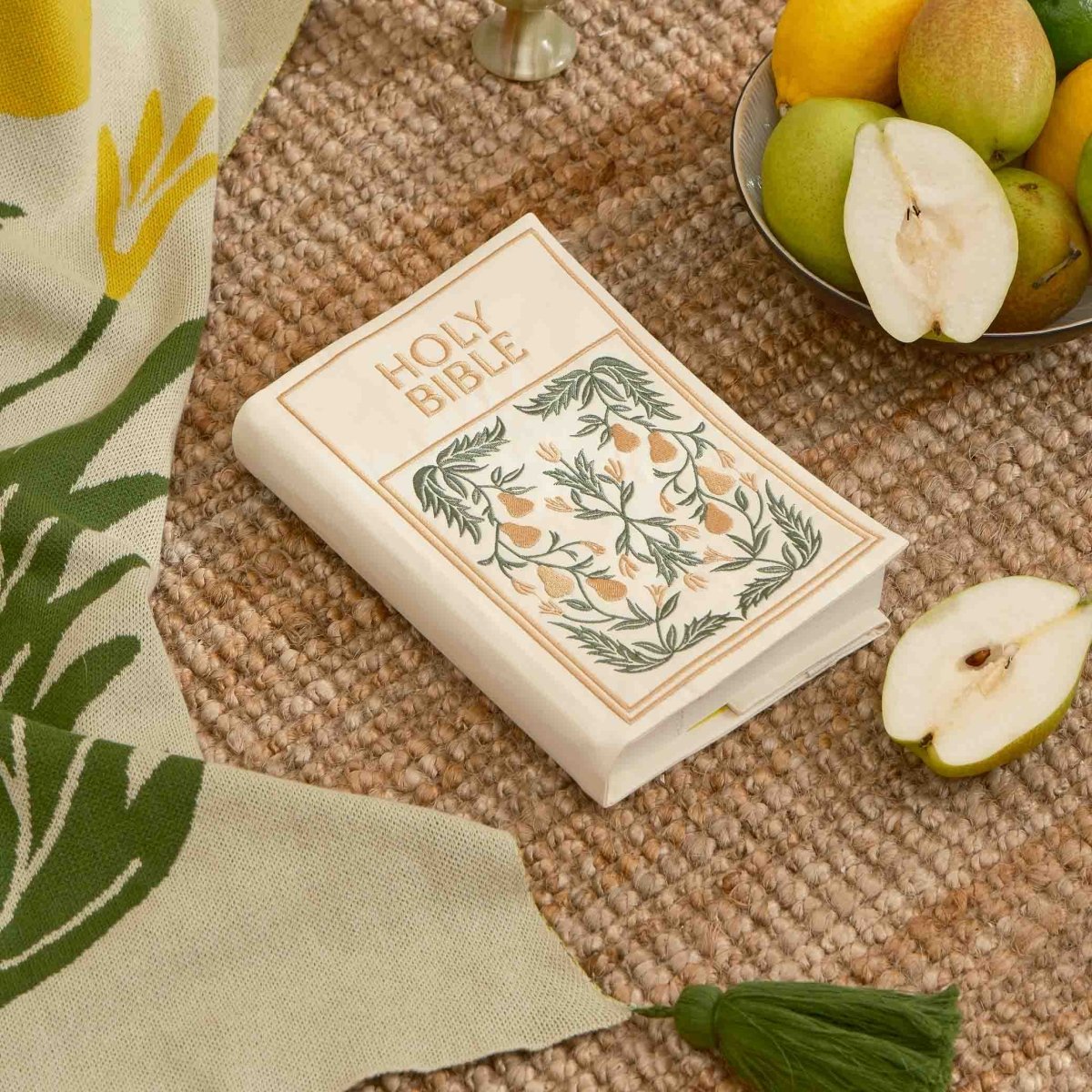 Fete - Fruit of the Spirit Embroidered Bible Cover - Love