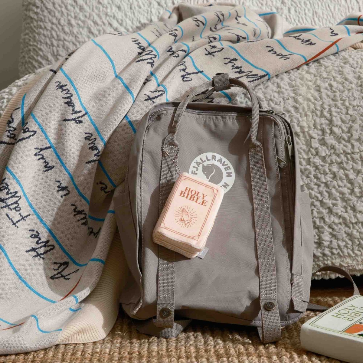 Fete - 'Positive Living' Mini Bible Pillow Charm