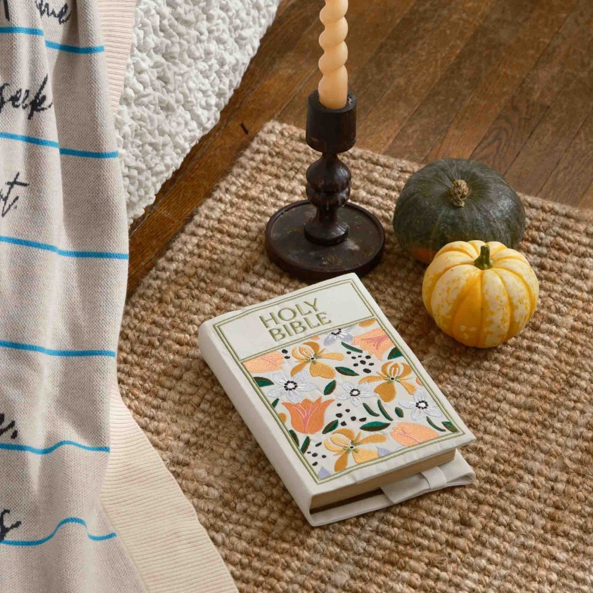 Fete - Wildflowers Embroidered Bible Cover