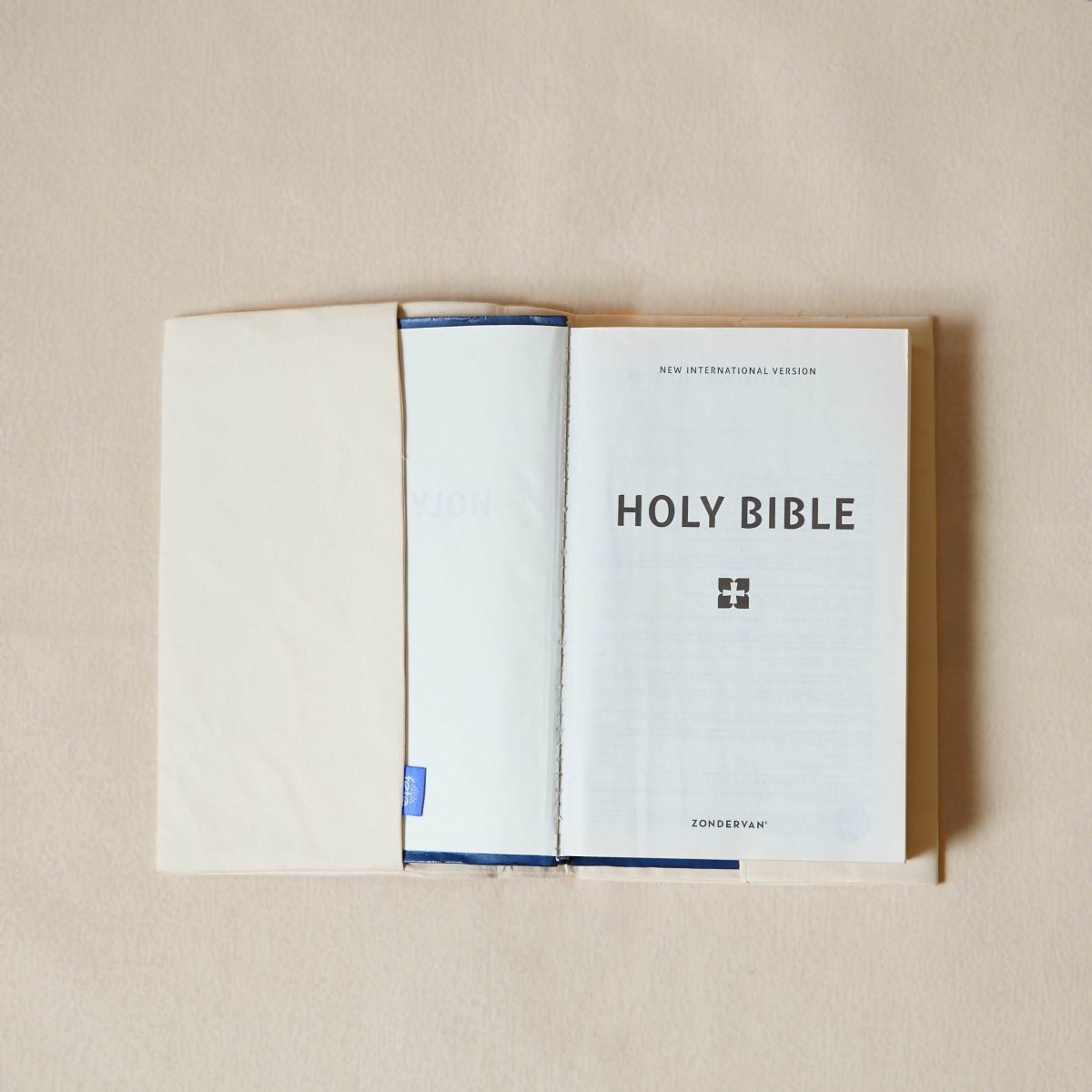 Fete - Hosanna Bible Cover - Dune